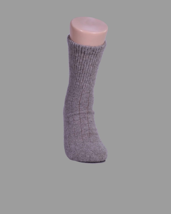 AVNM018